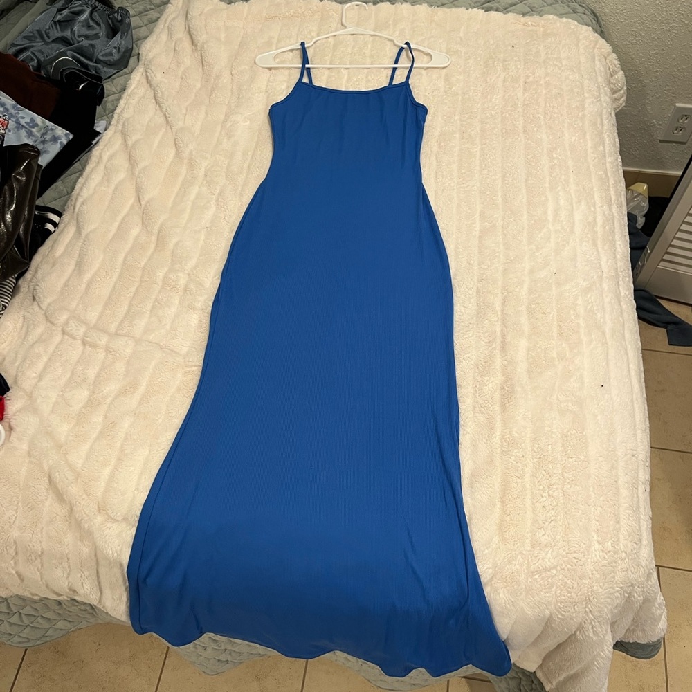 Elegant Blue Maxi Dress - Picture 1 of 2